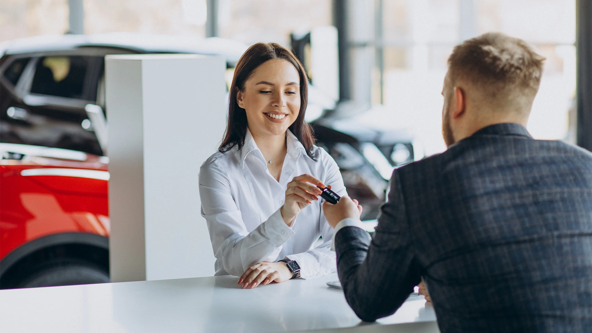 Leasing vs buying a new car